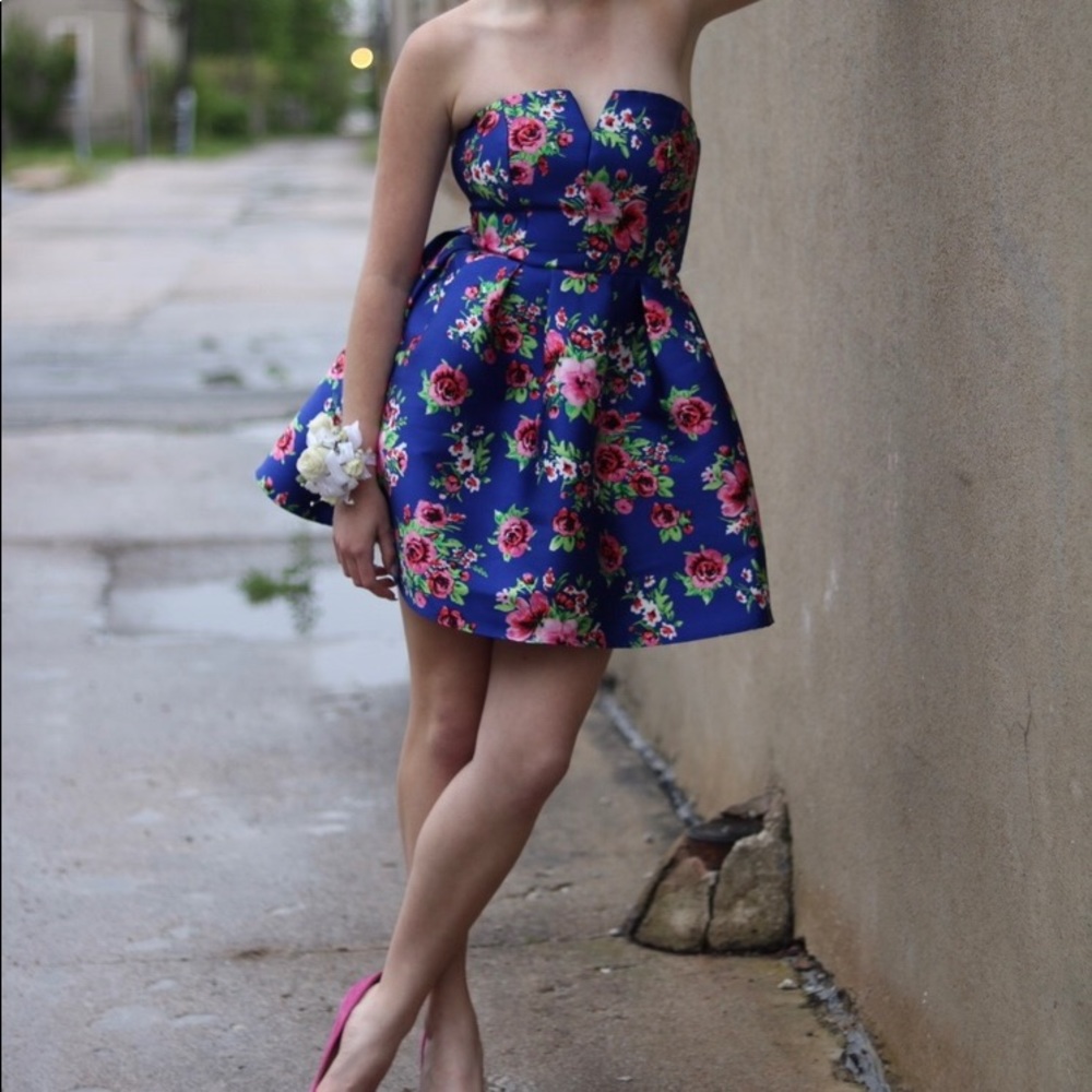 B. Darlin Prom Dress